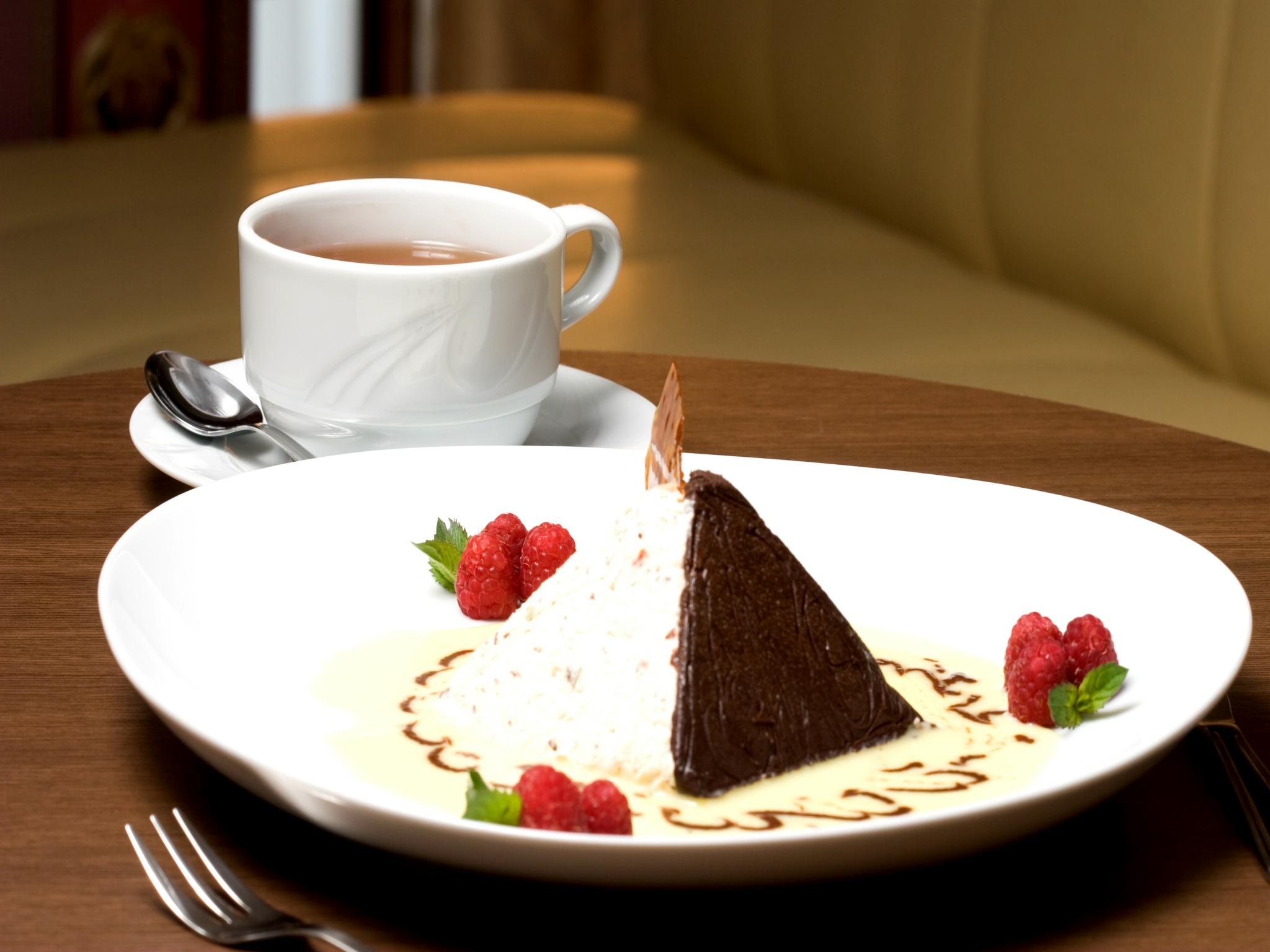 Manhattan Hotel & Restaurant Chisinau Ngoại thất bức ảnh