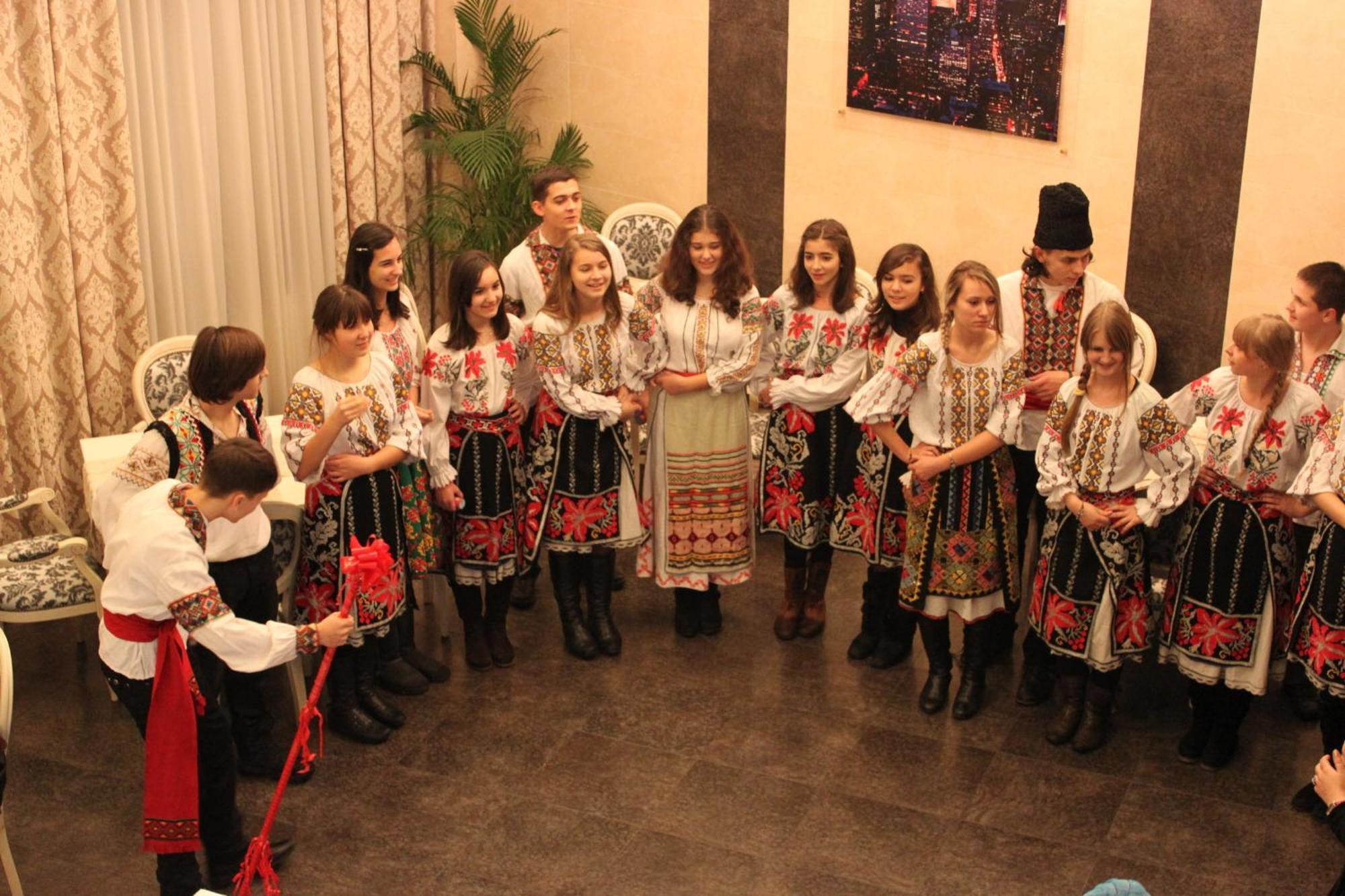 Manhattan Hotel & Restaurant Chisinau Ngoại thất bức ảnh